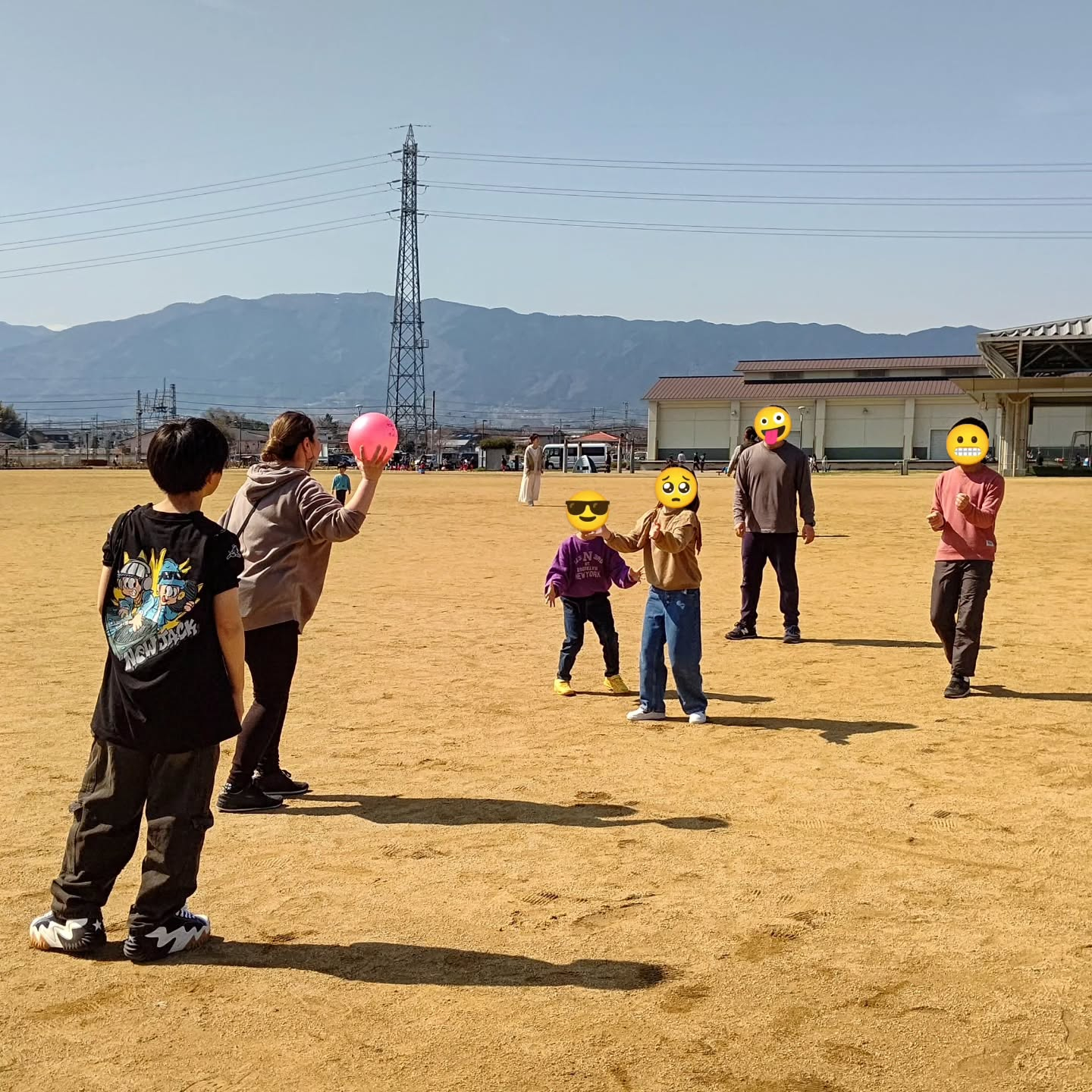 今日は橿原運動公園で楽しい一日を過ごしました✨🌿冬も終わり、...