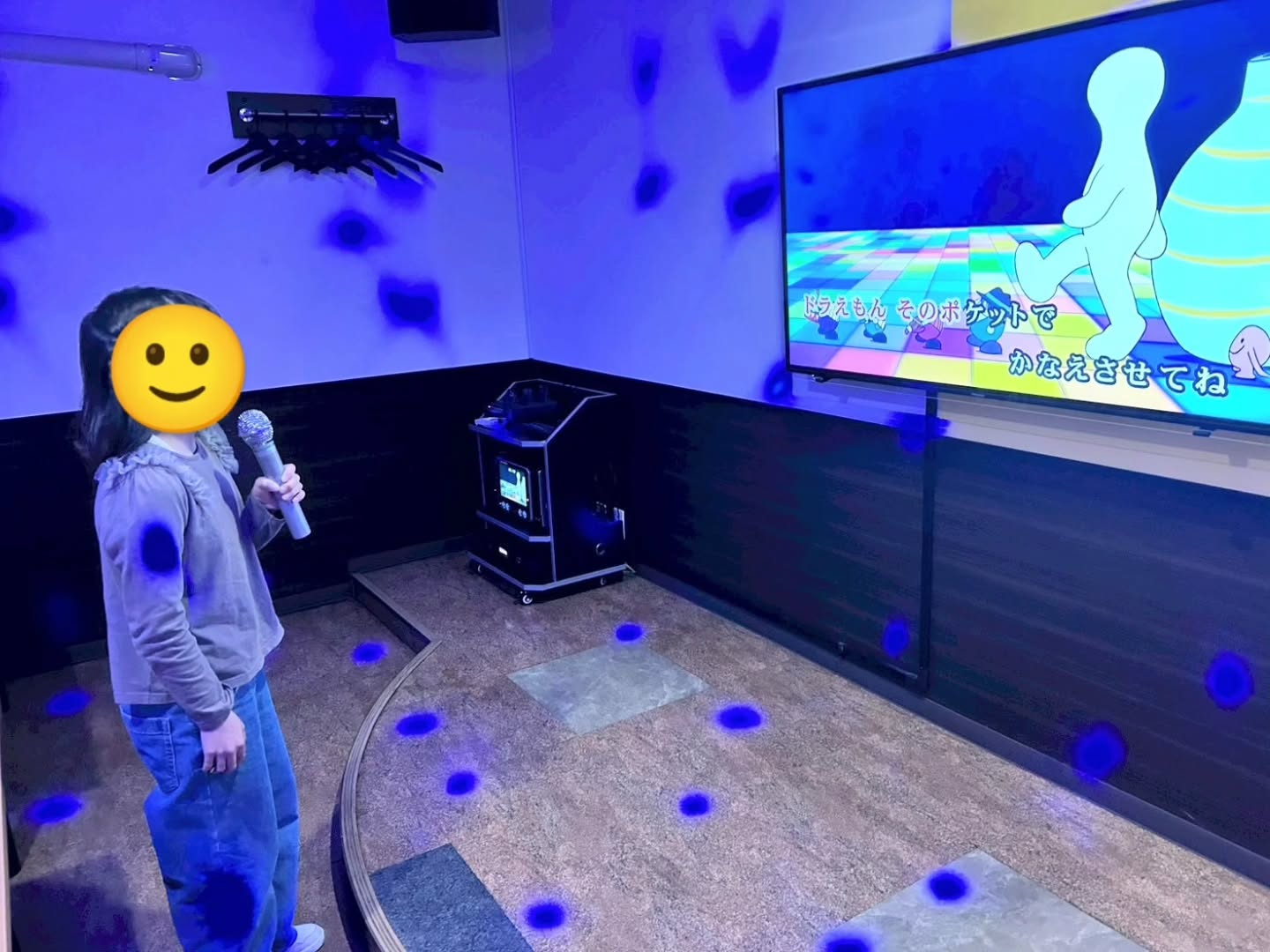 初めてのカラオケへ🎤✨ 