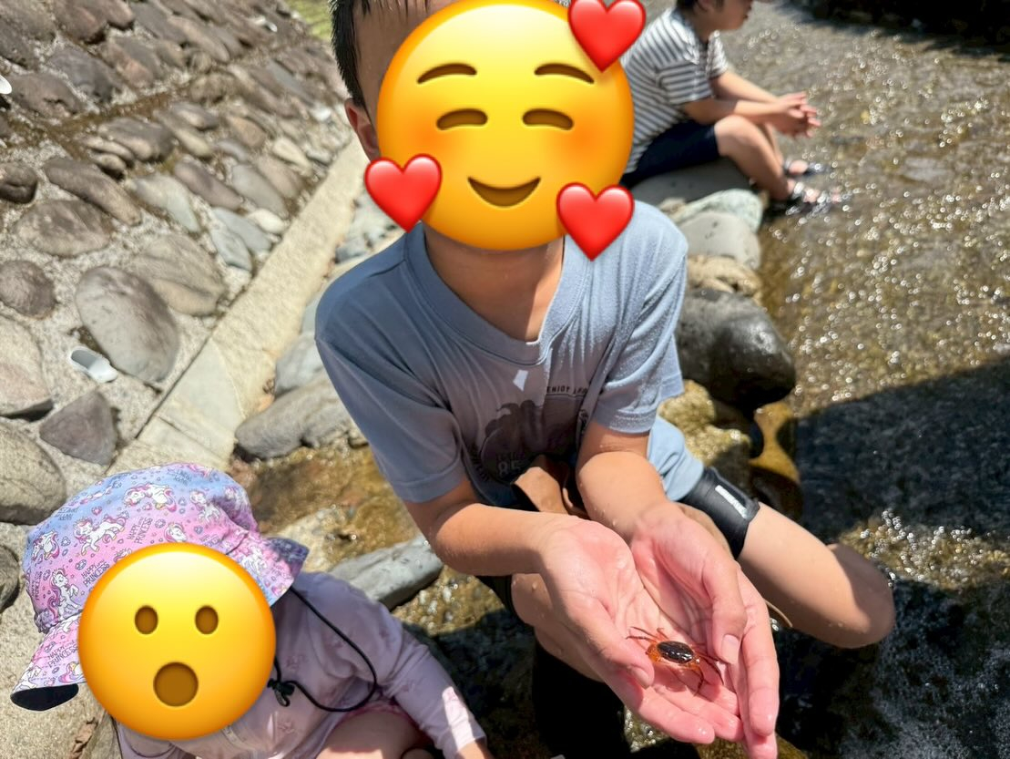 今日は待ちに待った初めての川遊び🌊👟✨