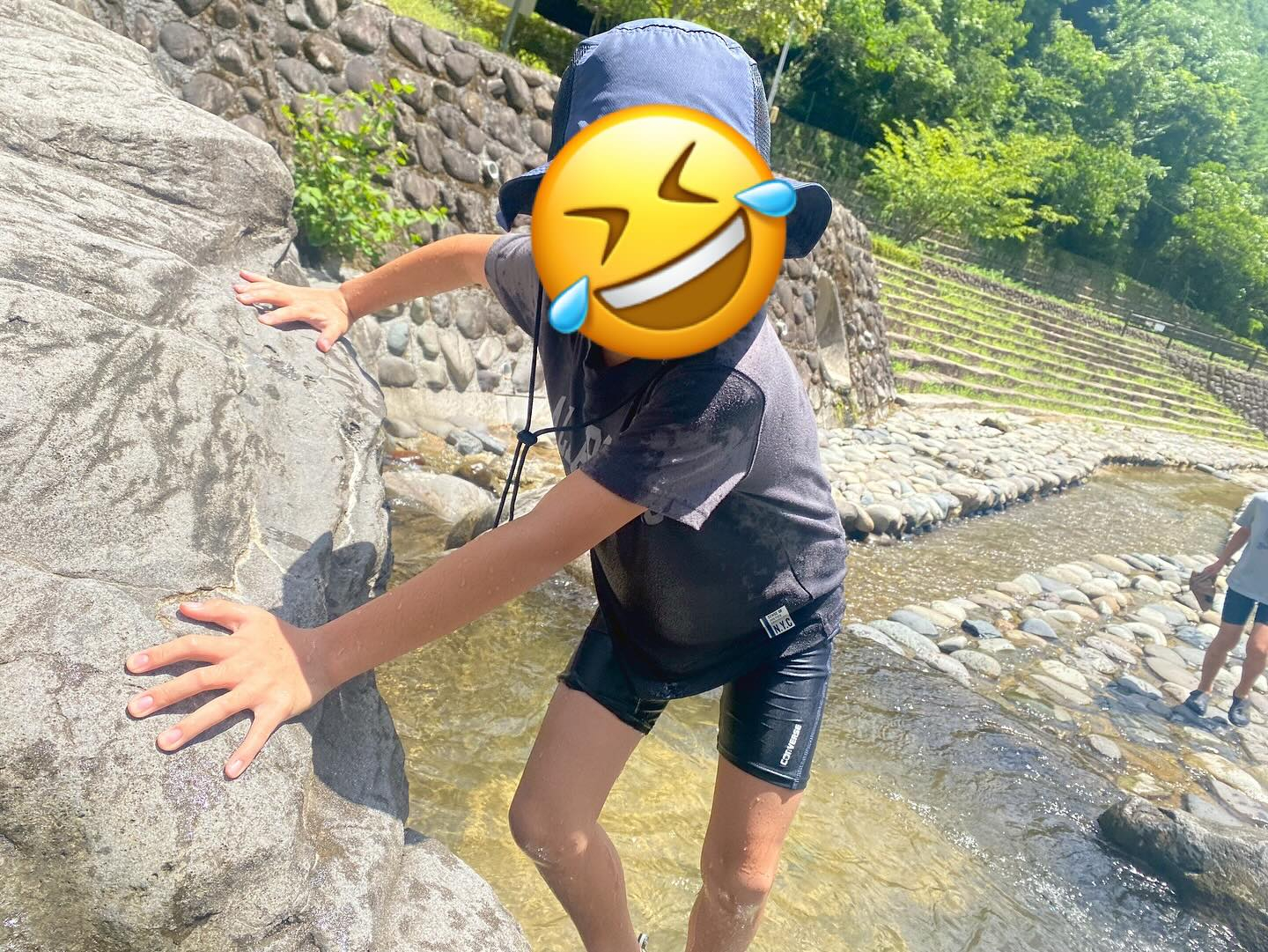 今日は待ちに待った初めての川遊び🌊👟✨