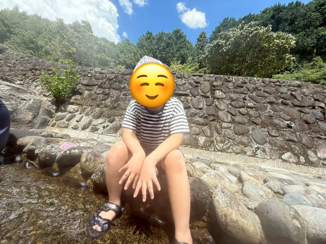 今日は待ちに待った初めての川遊び🌊👟✨