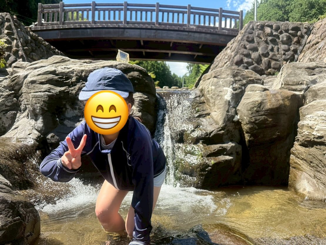 今回のお出かけは、子どもたちにとって初めての川遊び!
