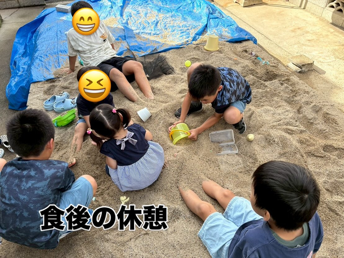 🌤️ 今日は涼しくなってきたこともあり、調理実習ではお外で“...