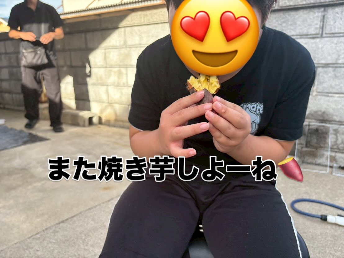 🌤️ 今日は涼しくなってきたこともあり、調理実習ではお外で“...